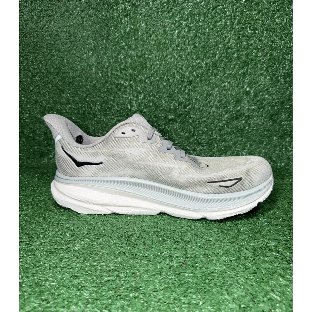 Hoka One One Clifton 9 Mens Size 11.5D Grey Running Shoes Athletic Gym Sneakers